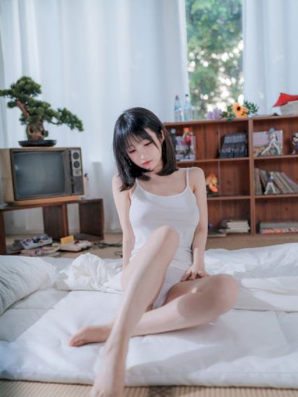 圣少女中文版免费观看